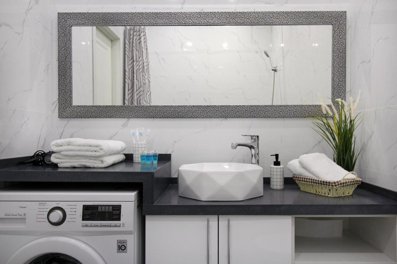 Apartment Great Cozy In The Heart Of The Tu116 Almaty